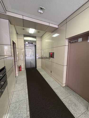 山京大通ビル エレベーターホール1