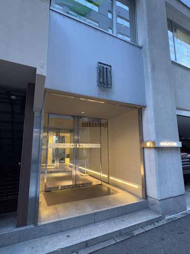 マルホビル エントランス1