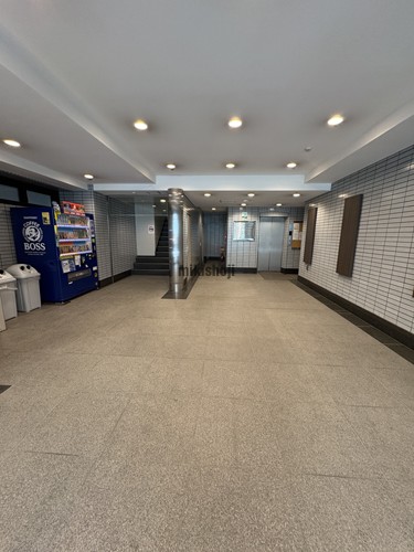 第三古久根ビル エントランス2