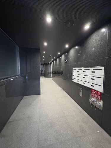 ハクオウビル エントランス1