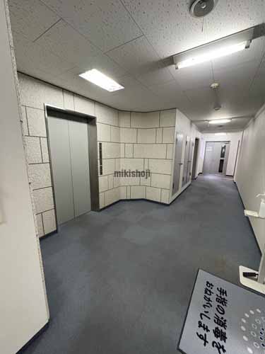 ＭＣビル エレベーターホール2