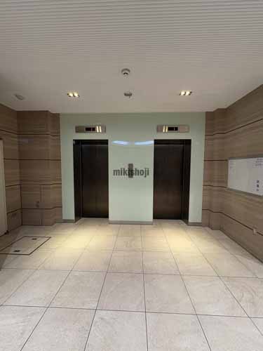 札幌クレストビル エレベーターホール2