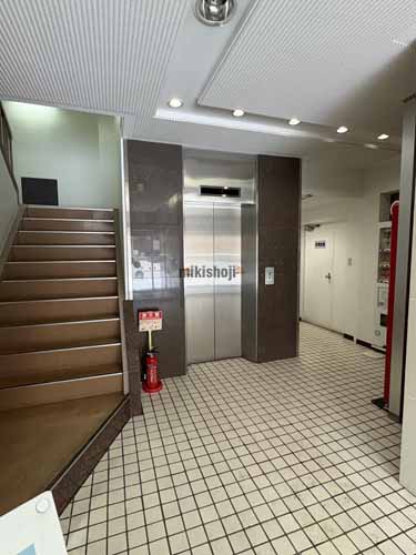 第２山崎ビル エレベーターホール2