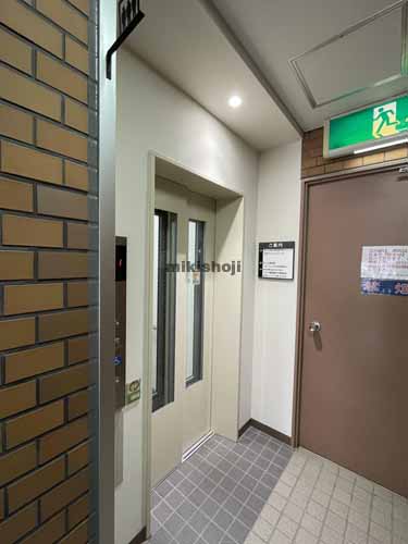 アルファ・メディカルビルⅣ エレベーターホール1