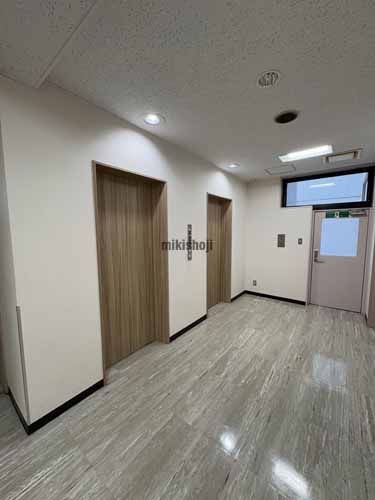 塚本ビル北１館 エレベーターホール1