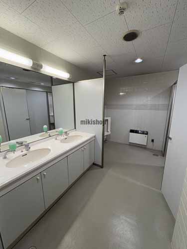 塚本ビル北１館 水回り1