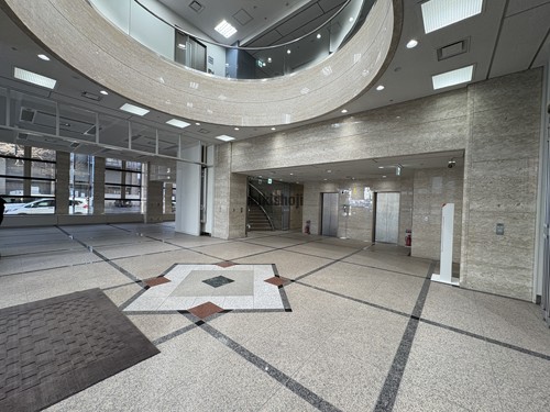 クリスタルタワー エントランス1