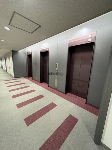 Ｊ＆Ｓりそなビル エレベーターホール2