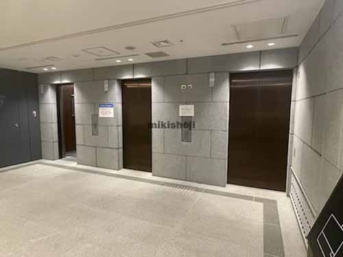 札幌大通西４ビル エレベーターホール2