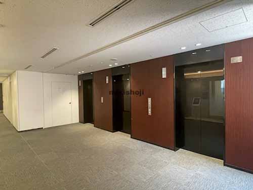 札幌大通西４ビル エレベーターホール3