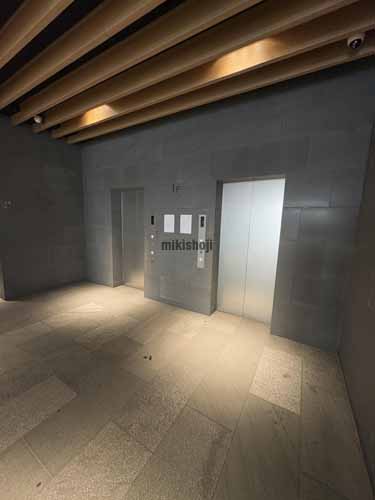 創成イーストビル エレベーターホール1