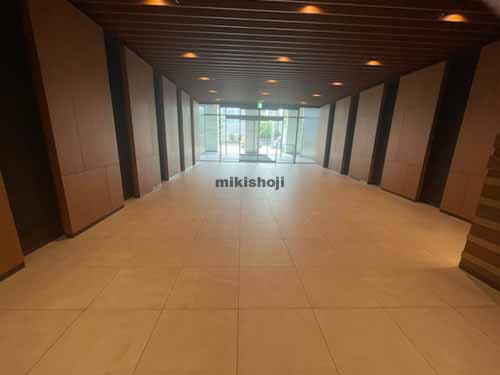 Ｔ－ＰＬＵＳ札幌 エントランス1