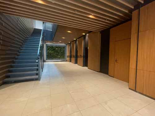 Ｔ－ＰＬＵＳ札幌 エントランス2