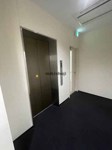 ＮＷ　ＳＱＵＡＲＥ エレベーターホール1