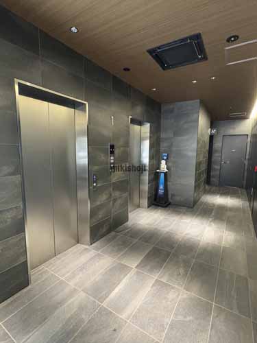 ＣＲＥＳ ＣＵＢＥ エレベーターホール1