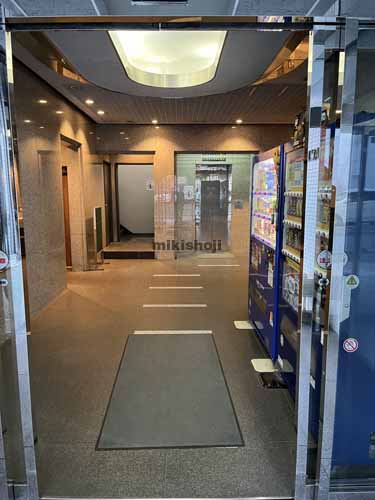 ＪＡビル別館 エントランス1