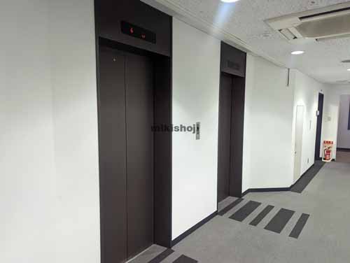 ＫＤＸ仙台ビル エレベーターホール2