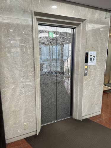 オークツリー仙台 エレベーターホール1