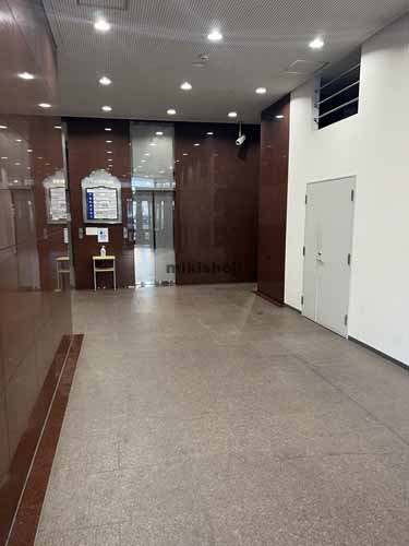 ビレッジ１０６ビル エントランス1