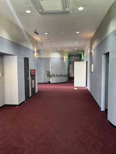 プレジデントシティビル エントランス1