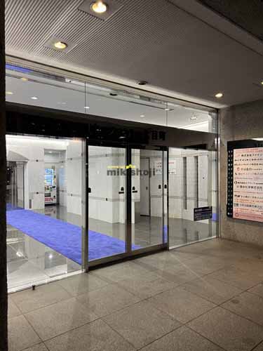 ピースビル北目町 エントランス2