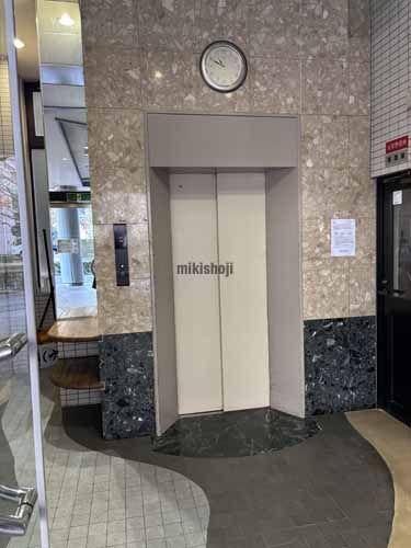 新寺ＫＳビル エントランス2