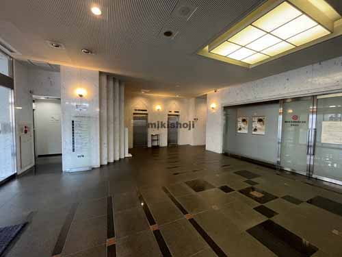 郡山第一ビル エントランス2