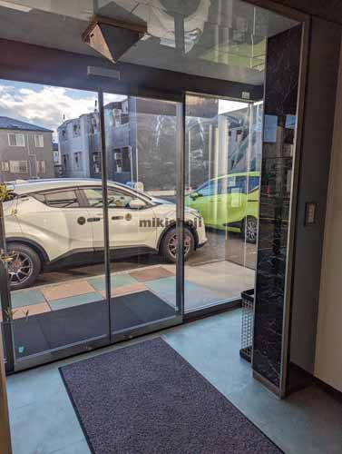 大和ビル エントランス1