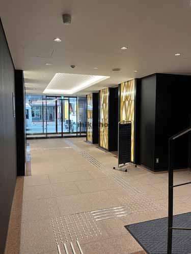 盛岡東京海上日動ビルディング エントランス1