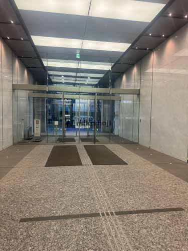 ＪＲＥ東二番丁スクエア エントランス1