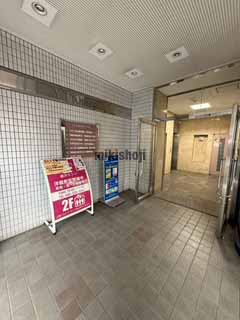 ＹＴ１０ビル エントランス1