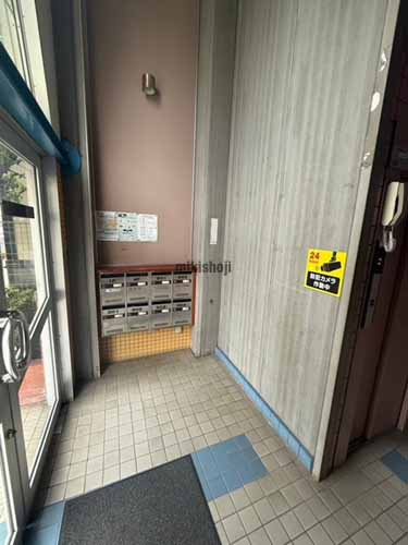 マルス工芸ビル エントランス1