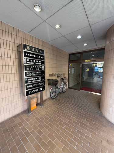 藤江ビル エントランス1