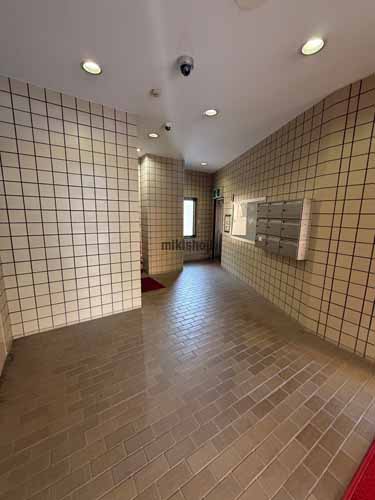 藤江ビル エントランス2