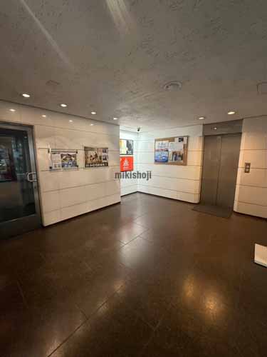 国際馬車道ビル エレベーターホール1