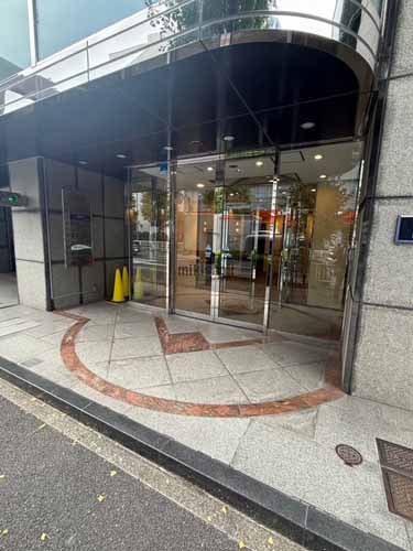 日神ビル関内 エントランス1