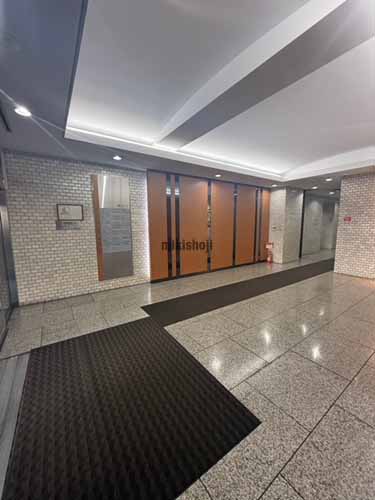 銀洋ビル エントランス1