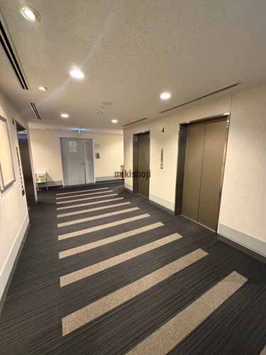 新百合ヶ丘シティビルディング エレベーターホール2