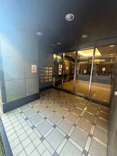 ＪＴＢ・ＹＮ馬車道ビル エントランス1