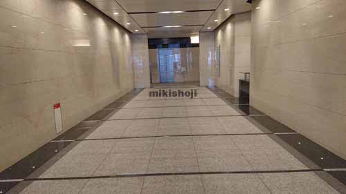 銀洋新横浜ビル エントランス2