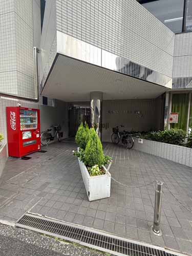 関内フレックスビル エントランス1