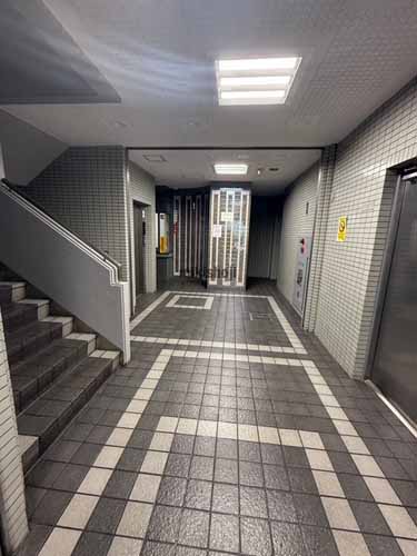 関内フレックスビル エントランス4