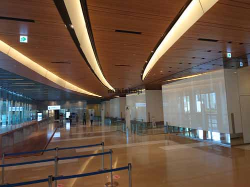 横浜三井ビルディング エントランス2