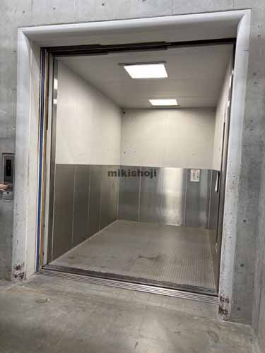 新浦島町・新子安の安田倉庫守屋町Ｃ号 エレベーターホール2