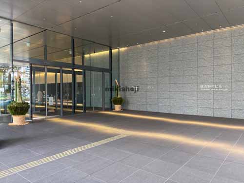 横浜野村ビル エントランス1