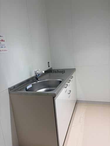 旭区のコプレ二俣川オフィス 水回り3