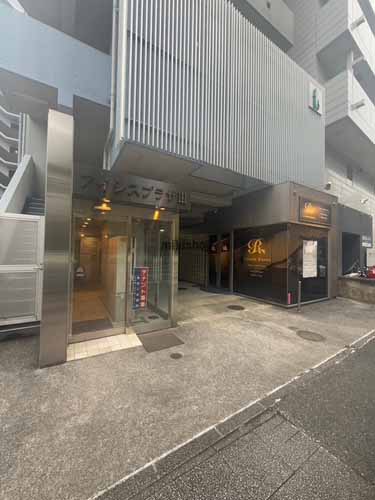 アイシスプラザⅢ エントランス1