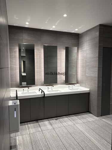 みなとみらいの横浜シンフォステージ　イーストタワー 水回り1