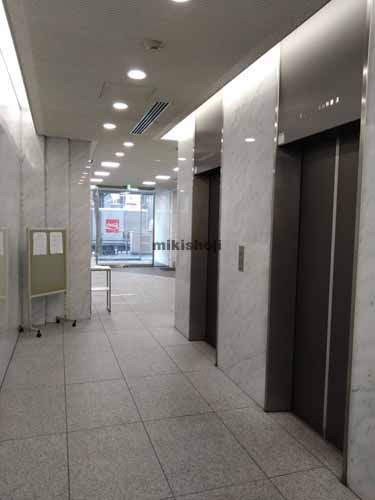 明治安田生命名古屋西口ビル エレベーターホール2