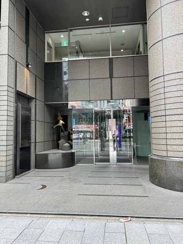 ニッタビル エントランス2